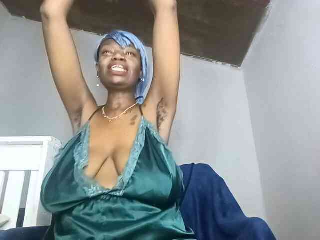 InstaG_TittyMonroe webcam