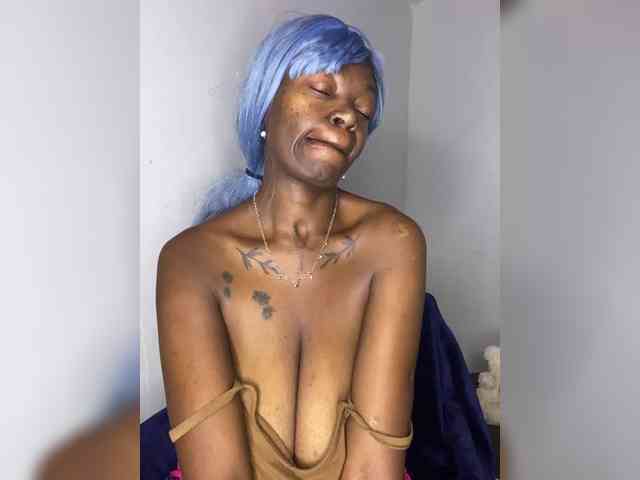 InstaG_TittyMonroe webcam