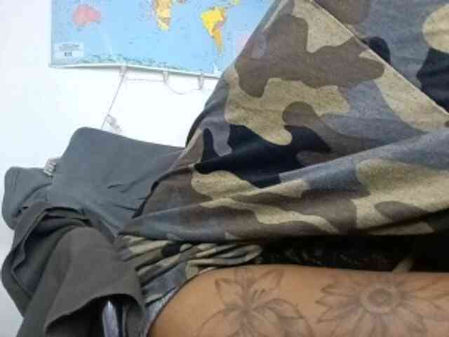 InstaG_TittyMonroe webcam