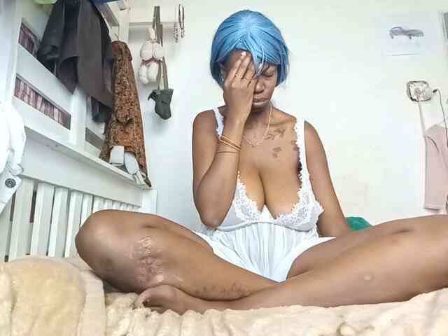 InstaG_TittyMonroe webcam