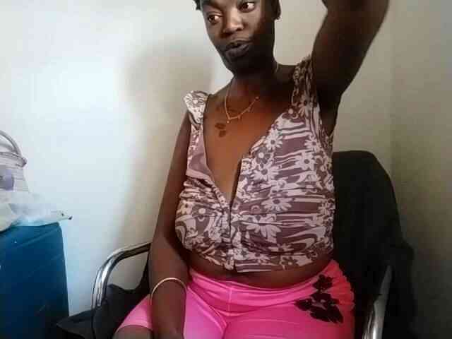 InstaG_TittyMonroe