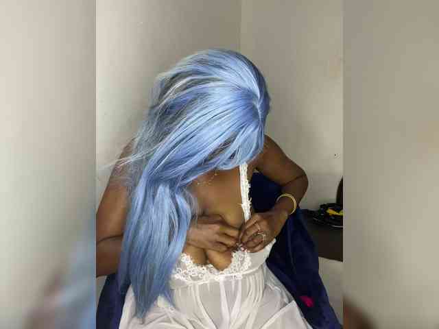 InstaG_TittyMonroe webcam