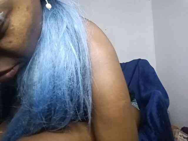 InstaG_TittyMonroe webcam