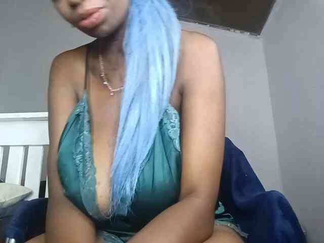 InstaG_TittyMonroe webcam