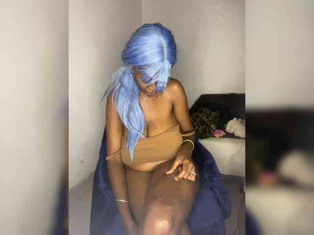 InstaG_TittyMonroe webcam