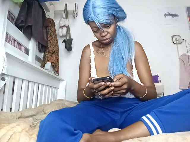 InstaG_TittyMonroe webcam