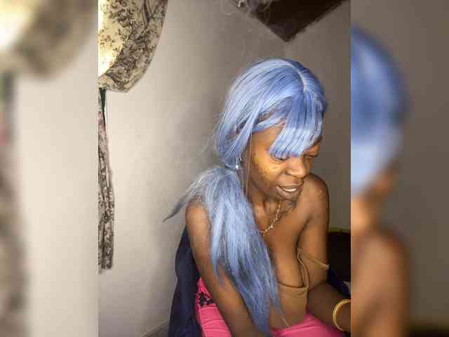 InstaG_TittyMonroe webcam