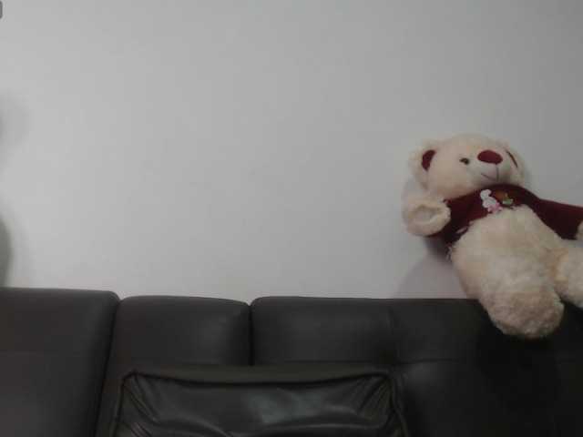 bigboobsrose1 live cam on BongaCams