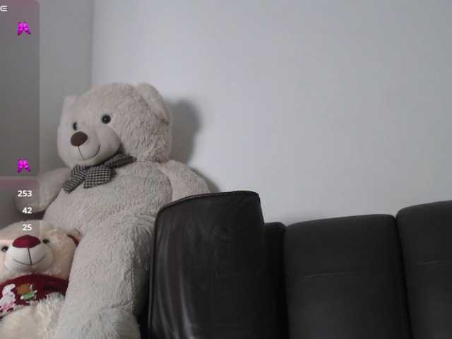 bigboobsrose1 live cam on BongaCams