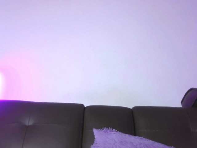 bigboobsrose1 live cam on BongaCams