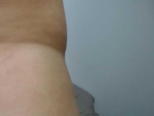 bigboobsrose1 live cam on BongaCams