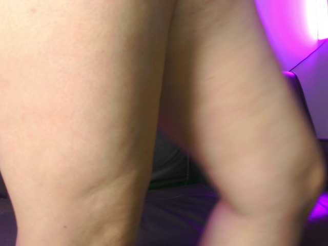 bigboobsrose1 live cam on BongaCams