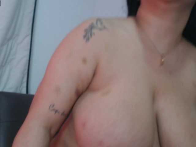 bigboobsrose1's BongaCams show and profile