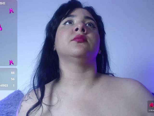 bigboobsrose1 live cam on BongaCams