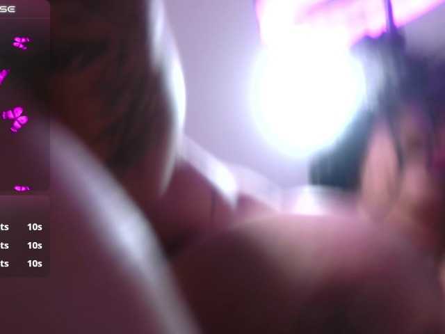 bigboobsrose1 live cam on BongaCams