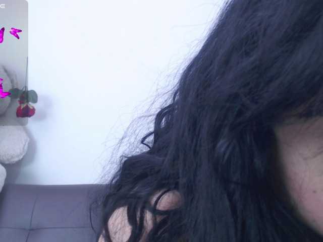 bigboobsrose1 live cam on BongaCams