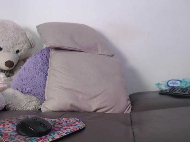 bigboobsrose1 live cam on BongaCams