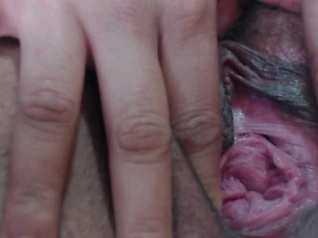 bigboobsrose1 live cam on BongaCams