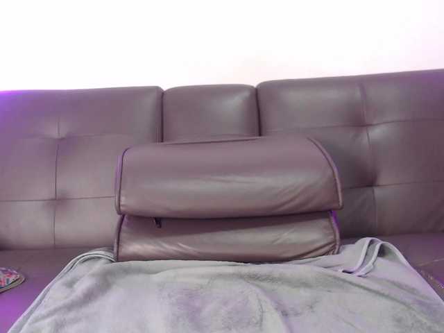 bigboobsrose1 live cam on BongaCams