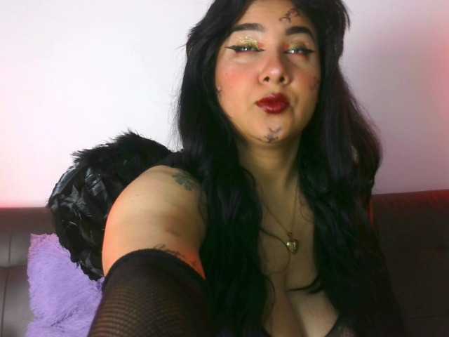 bigboobsrose1 live cam on BongaCams