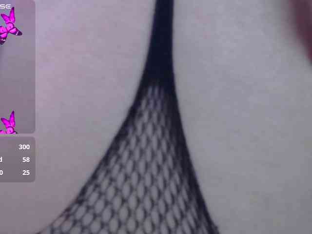 bigboobsrose1 webcam