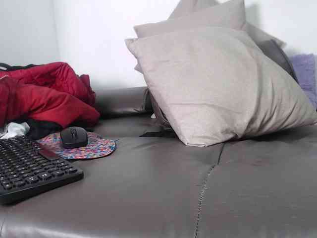 bigboobsrose1 webcam