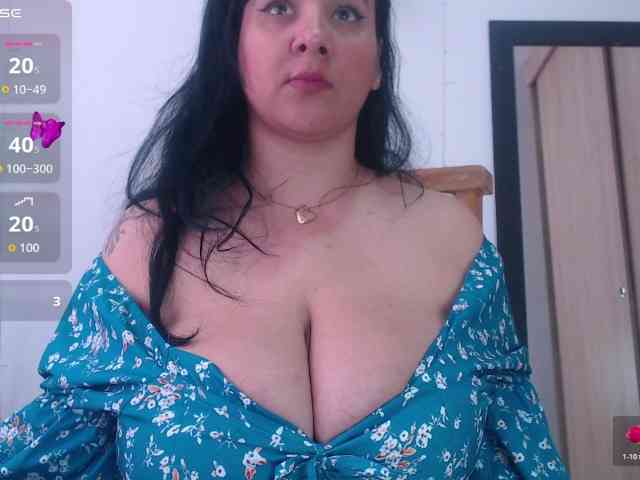bigboobsrose1
