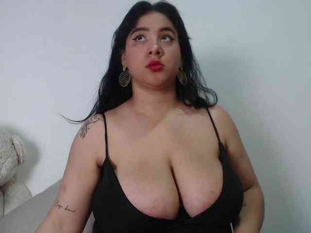 bigboobsrose1