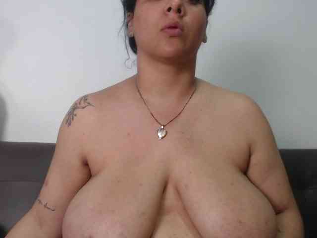bigboobsrose1