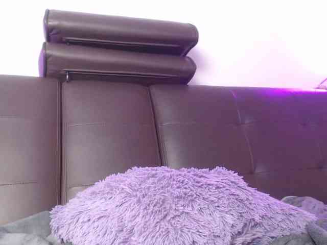 bigboobsrose1 webcam