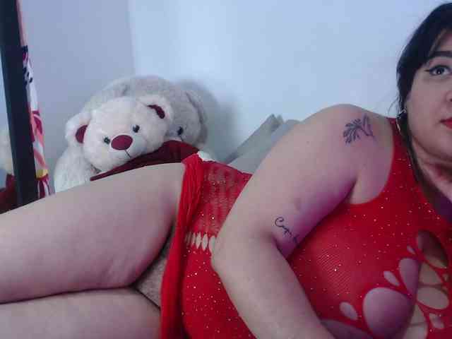 bigboobsrose1 webcam