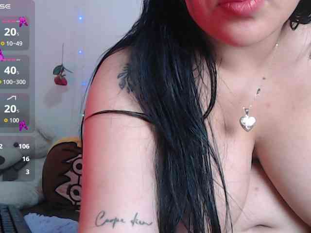bigboobsrose1 webcam