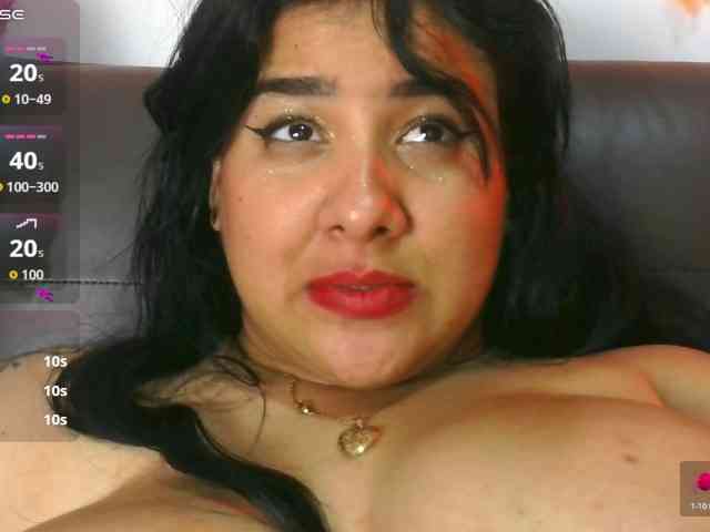 bigboobsrose1 webcam