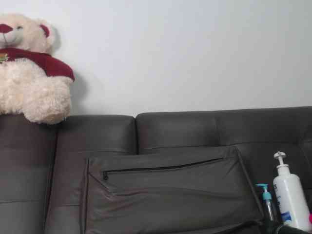 bigboobsrose1 webcam
