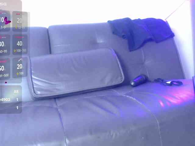 bigboobsrose1 webcam