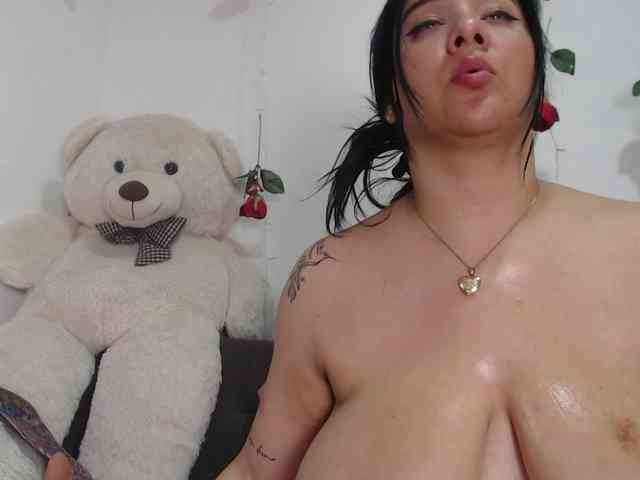 bigboobsrose1