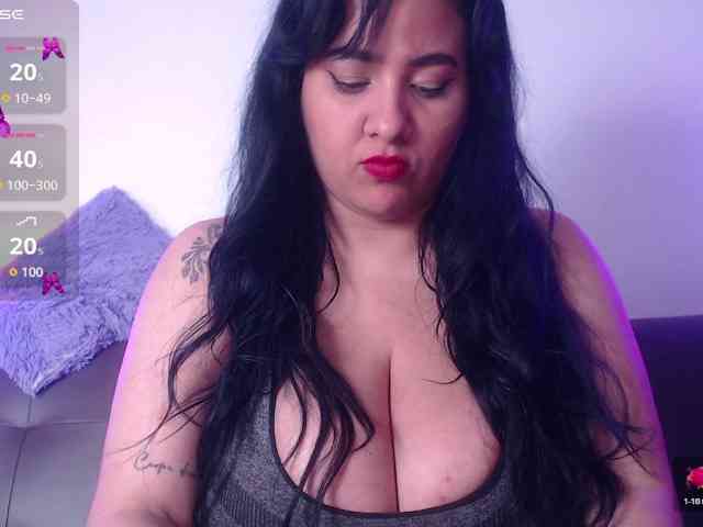 bigboobsrose1's live room