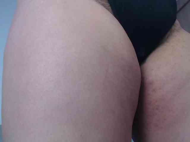 bigboobsrose1 webcam