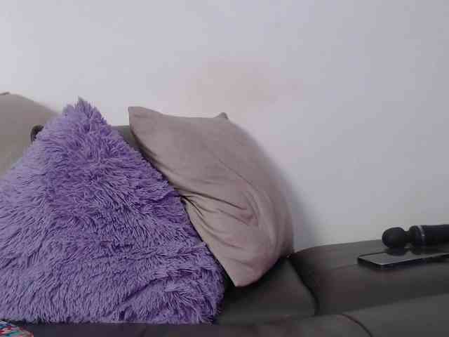 Modelo: bigboobsrose1