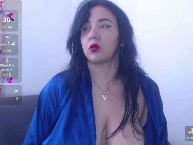 bigboobsrose1 webcam
