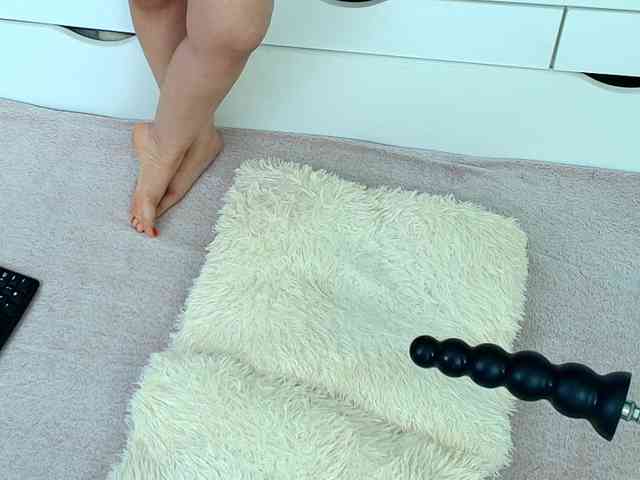 Emma-Donovani webcam