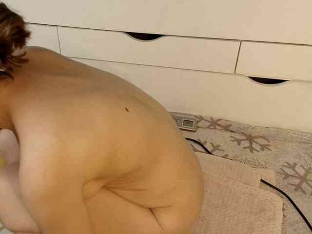 Emma-Donovani webcam