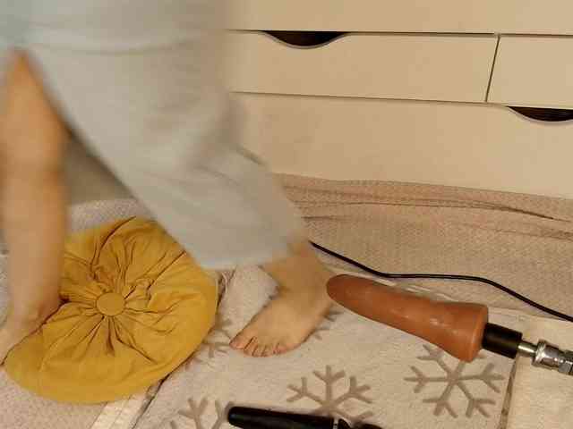 Emma-Donovani webcam