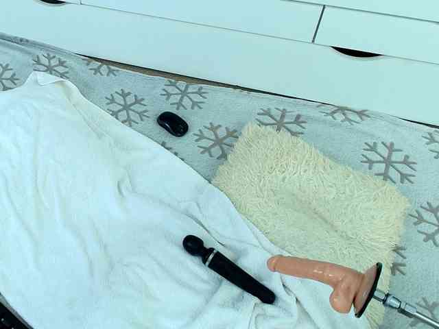Emma-Donovani webcam