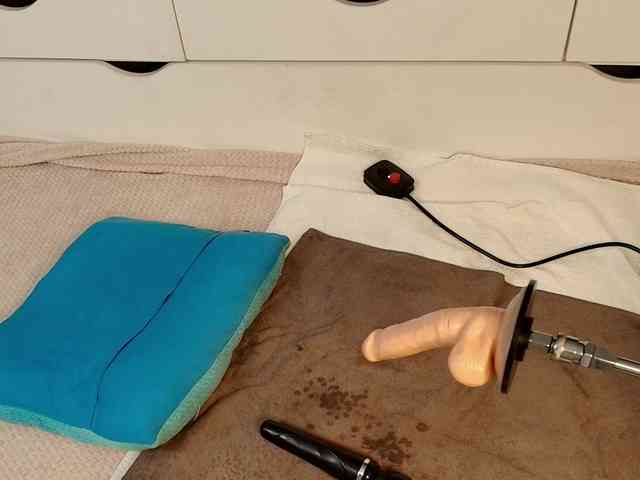 Emma-Donovani webcam