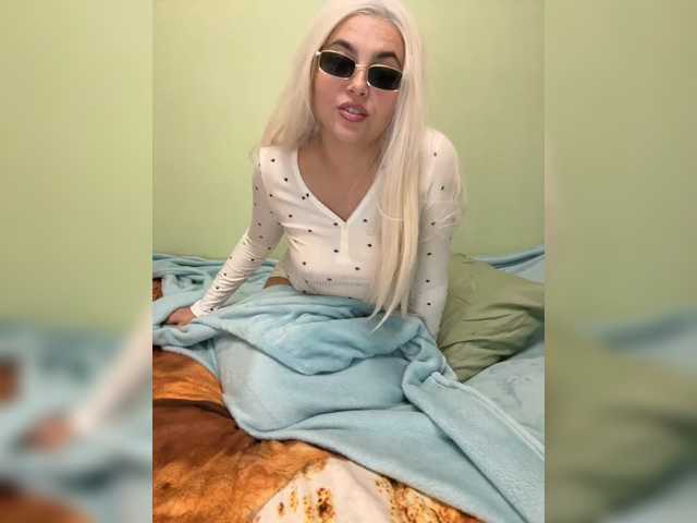-RiskyVixen-