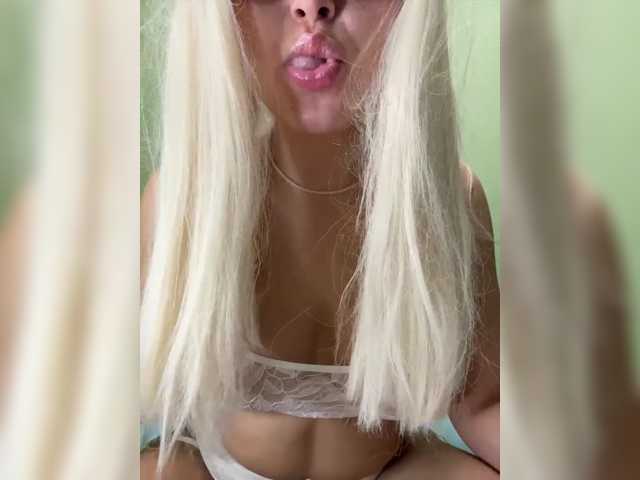 -RiskyVixen-