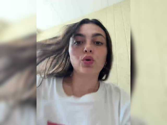 NikkySecrets live cam on BongaCams