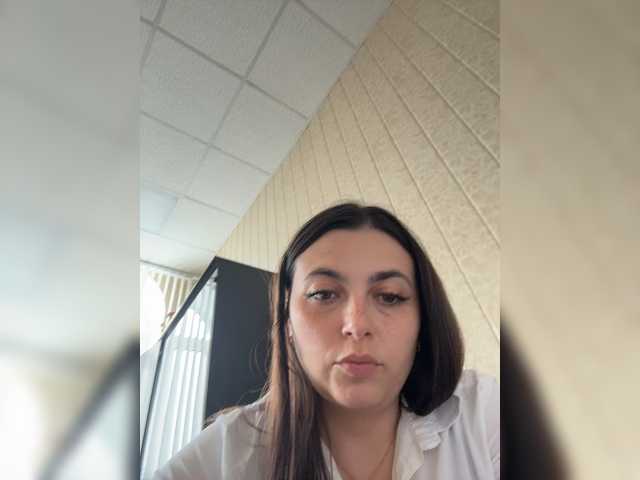  NikkySecrets chat room