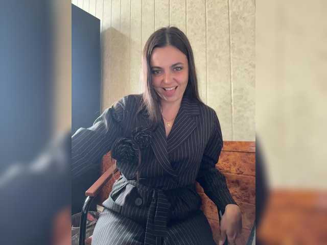 LustySass live webcam show